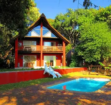 Kaisosi River Lodge